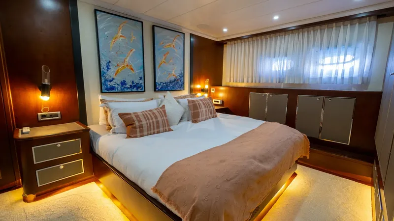OCEAN BREEZE, cabins 5