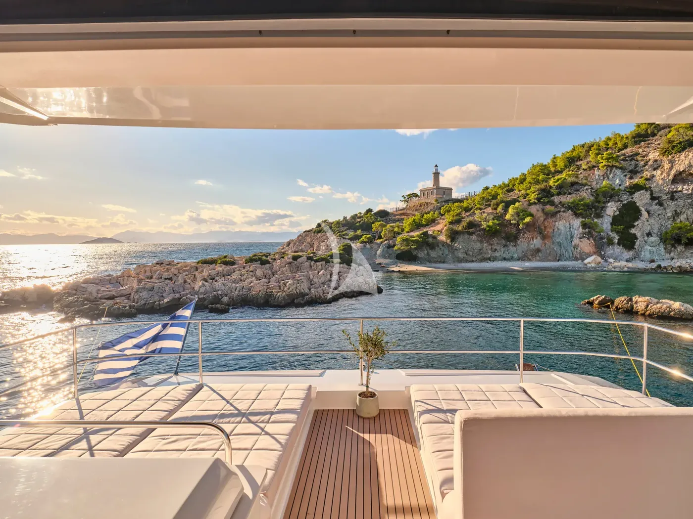 MAJESTY OF GREECE, on deck 2