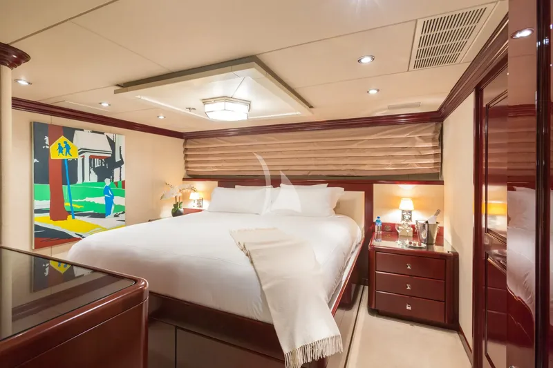 LADY JOY, cabins 5