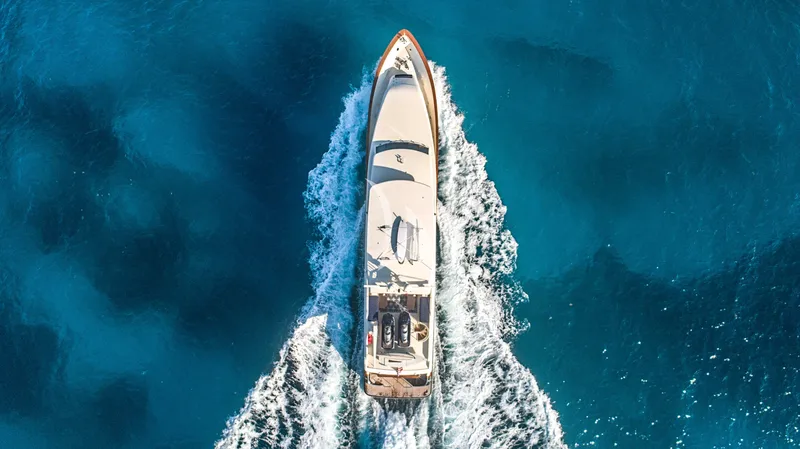 TRUE NORTH, on deck 5