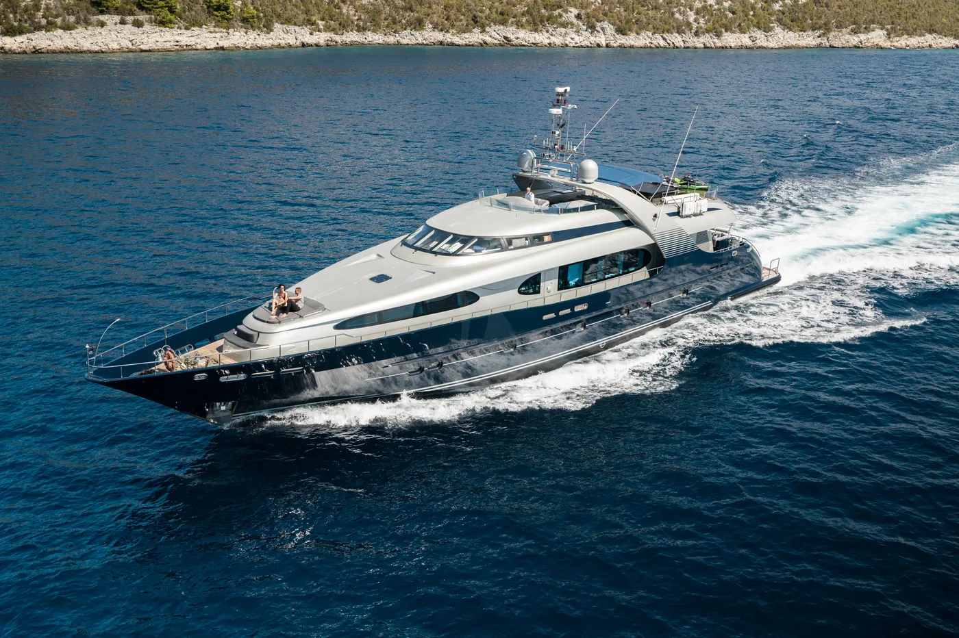 ONE BLUE, on deck 2