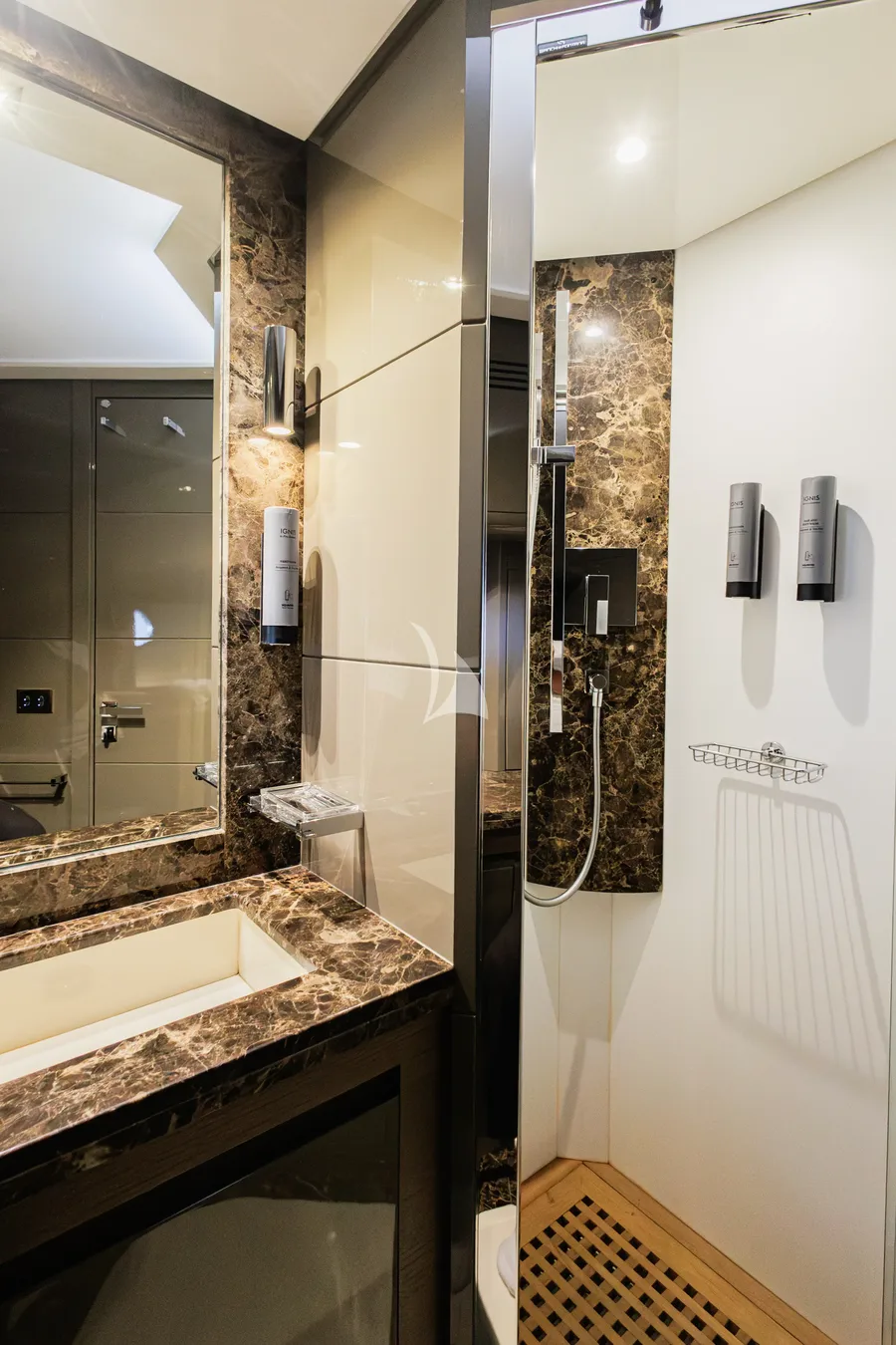 WHY NOT, photos 2