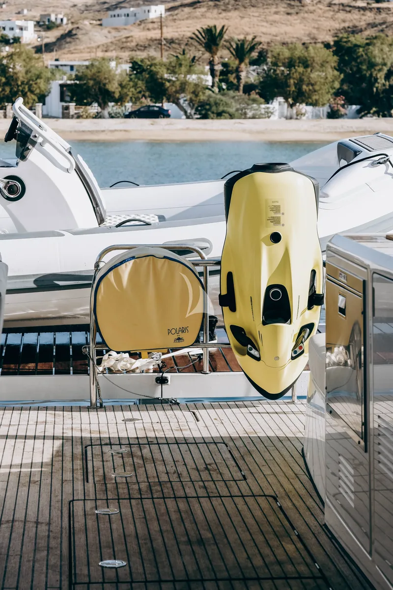 AURELIA, watertoys 6