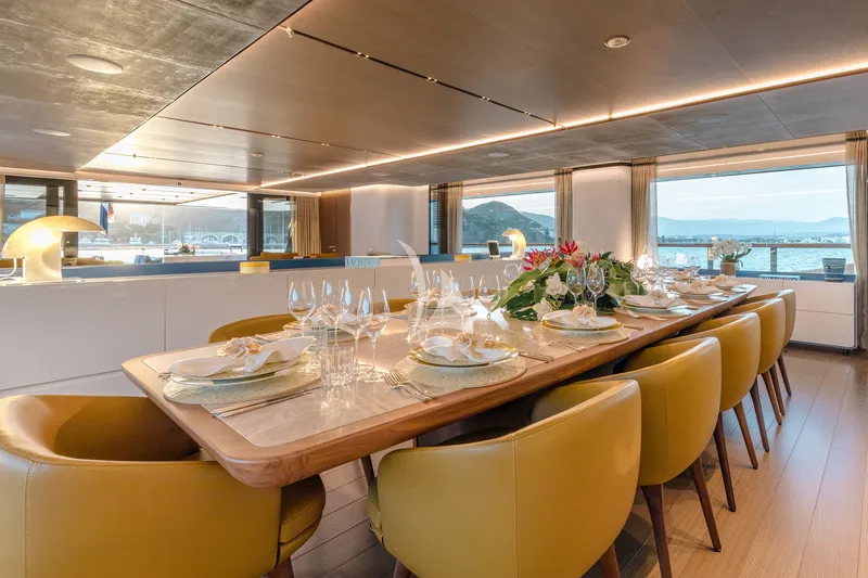 C, inside 4