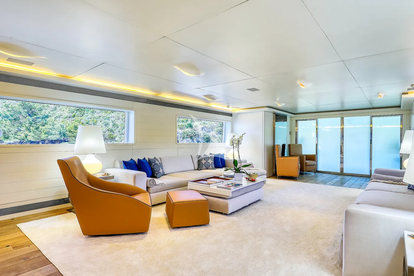 ANAVI, inside 1