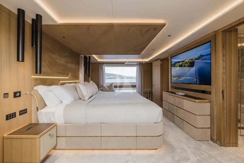 ADVA, cabins 4