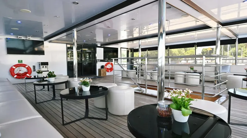NERA EXCELLENCE, inside 5