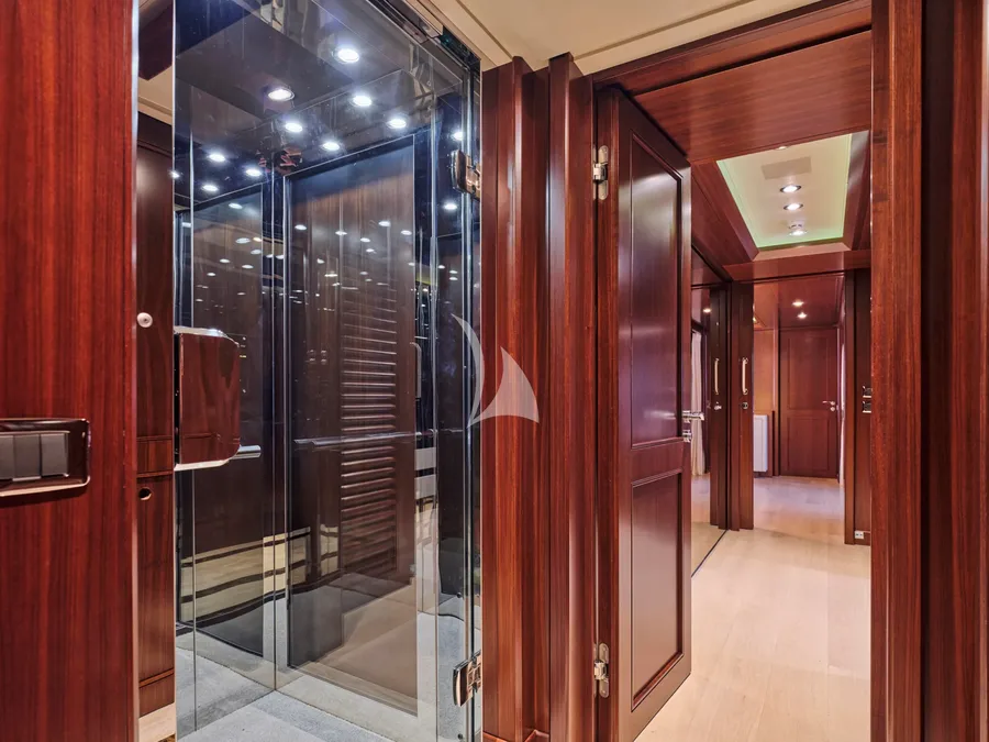 PALATIAL, photos 6