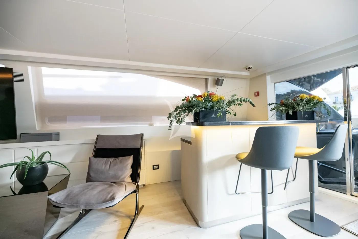 EVA, inside 1