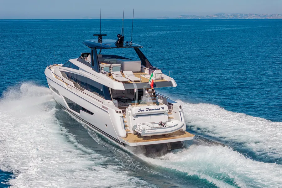 SEA DIAMOND, photos 5