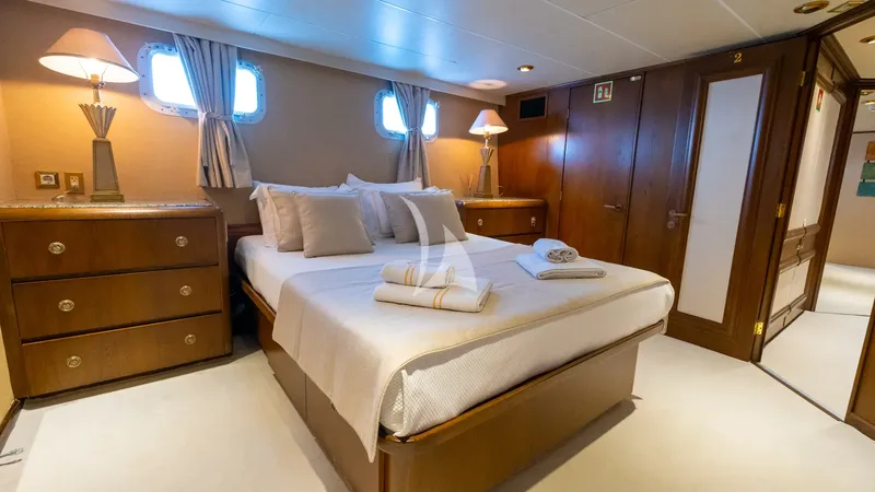 MERVE, cabins 3