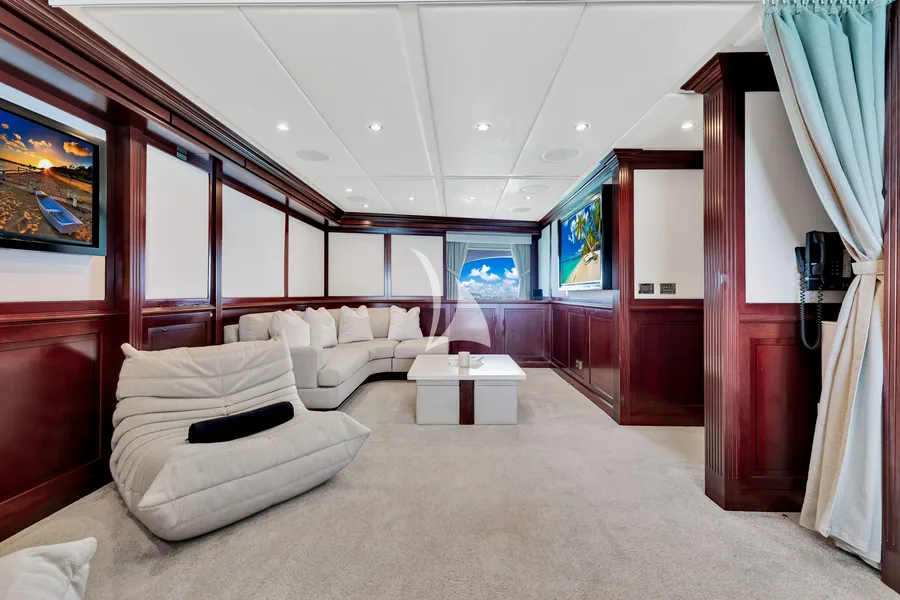 SWEET CAROLINE II, photos 2