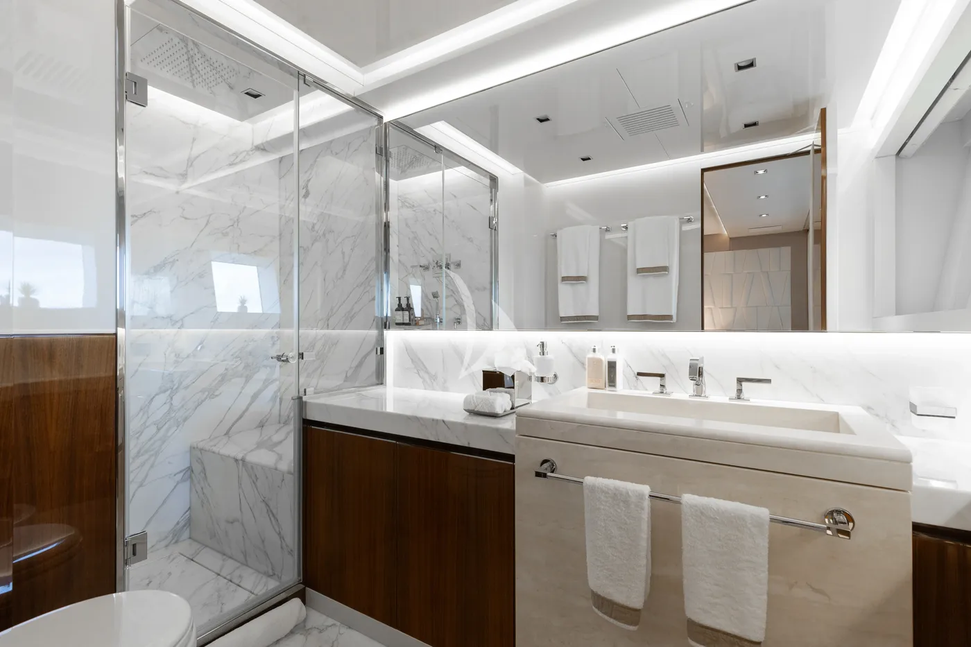 VELOCITY, cabins 2