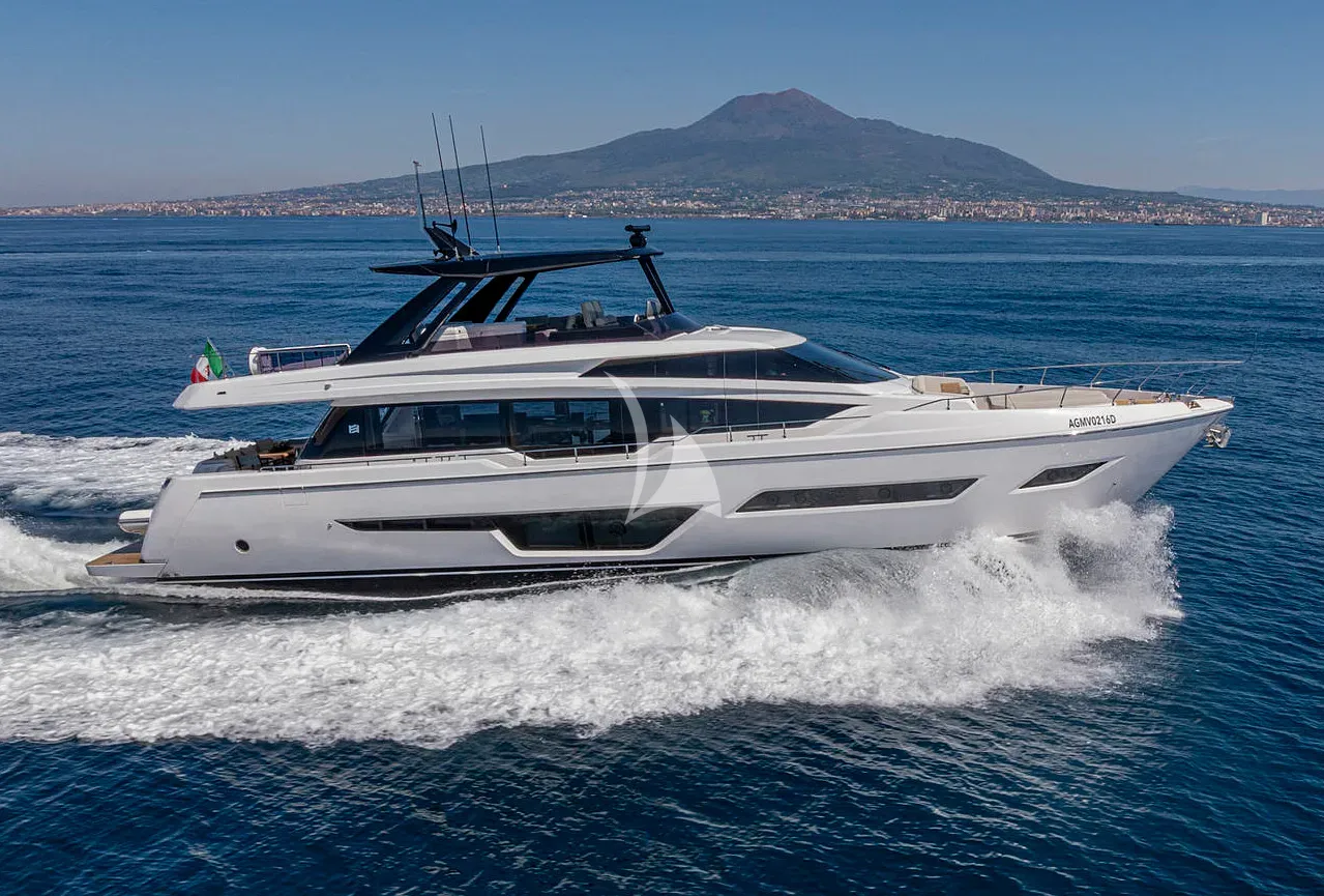 SEA DIAMOND, all photos 1