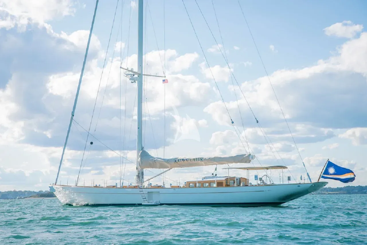 AURELIUS 111, photos 2
