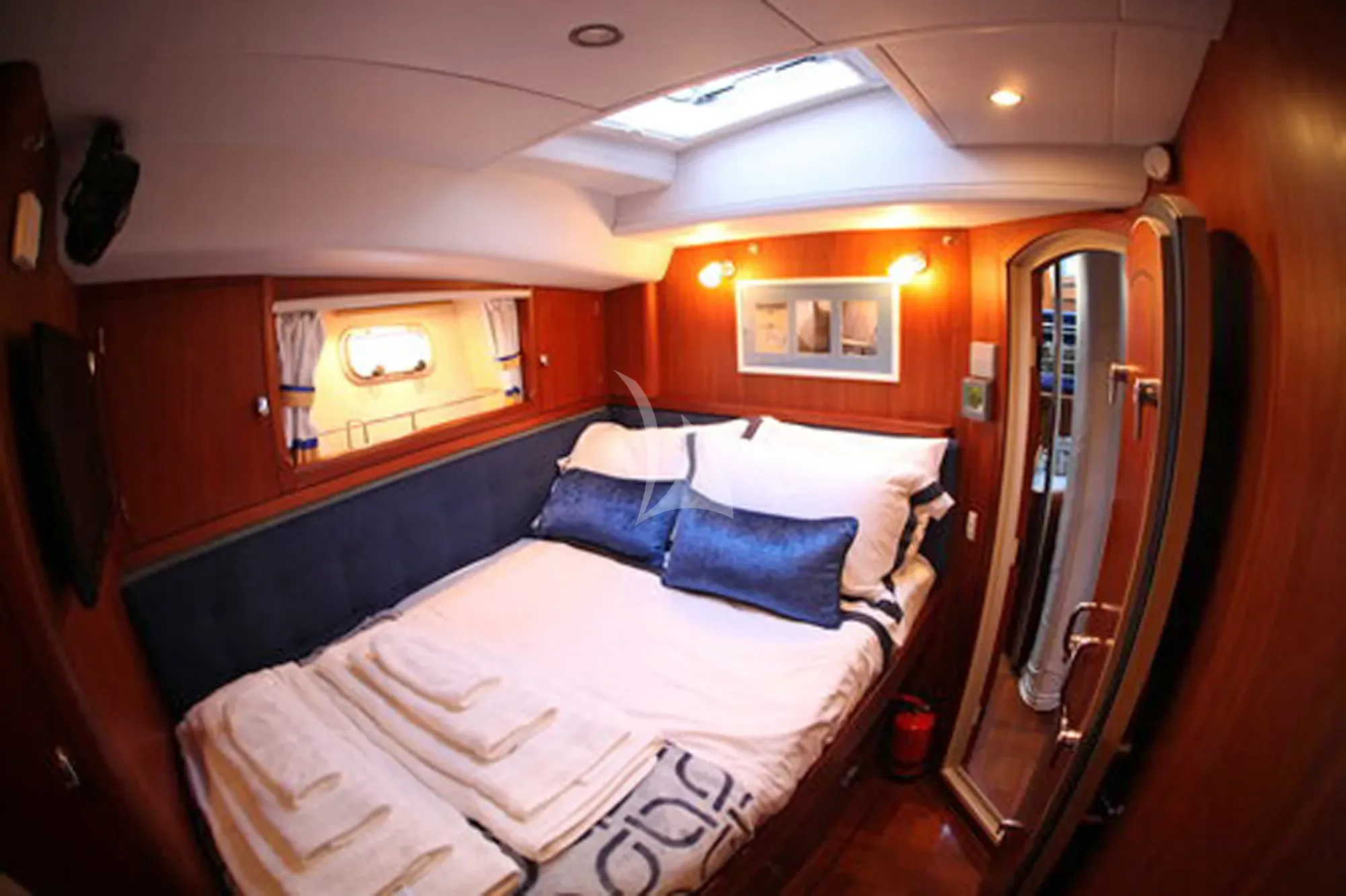 Cabin photo 1