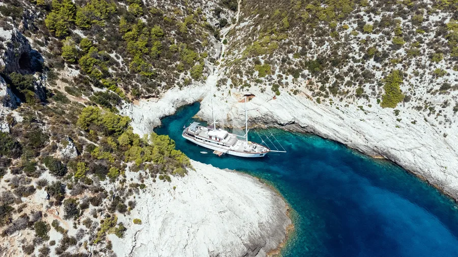 CORSARIO, photos 6