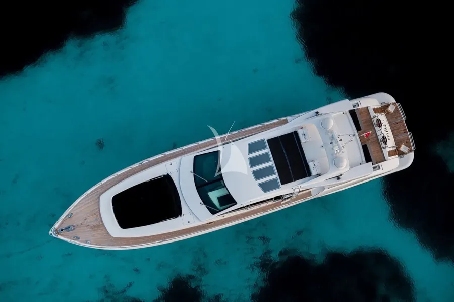 MILU II, on deck 3
