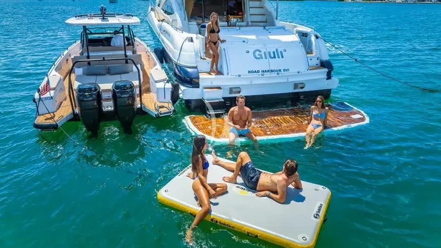 GIULI, photos 6
