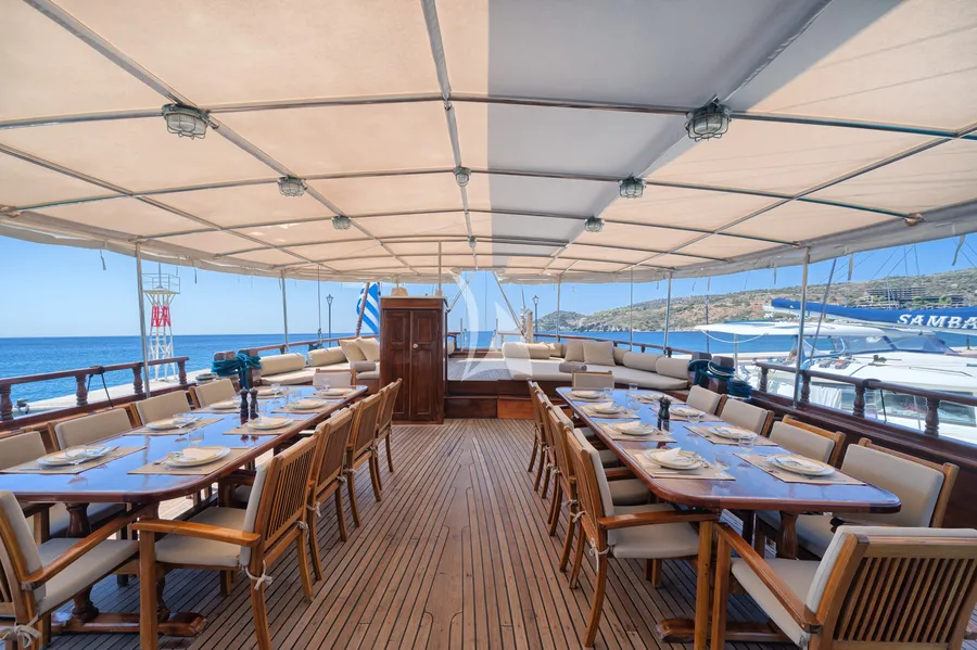 THALASSA, photos 4