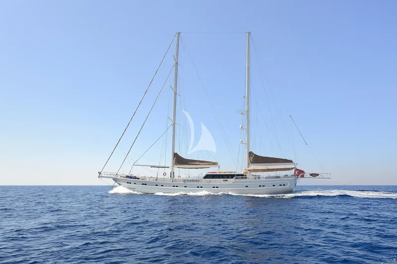 QUEEN OF SALMAKIS, all photos 5
