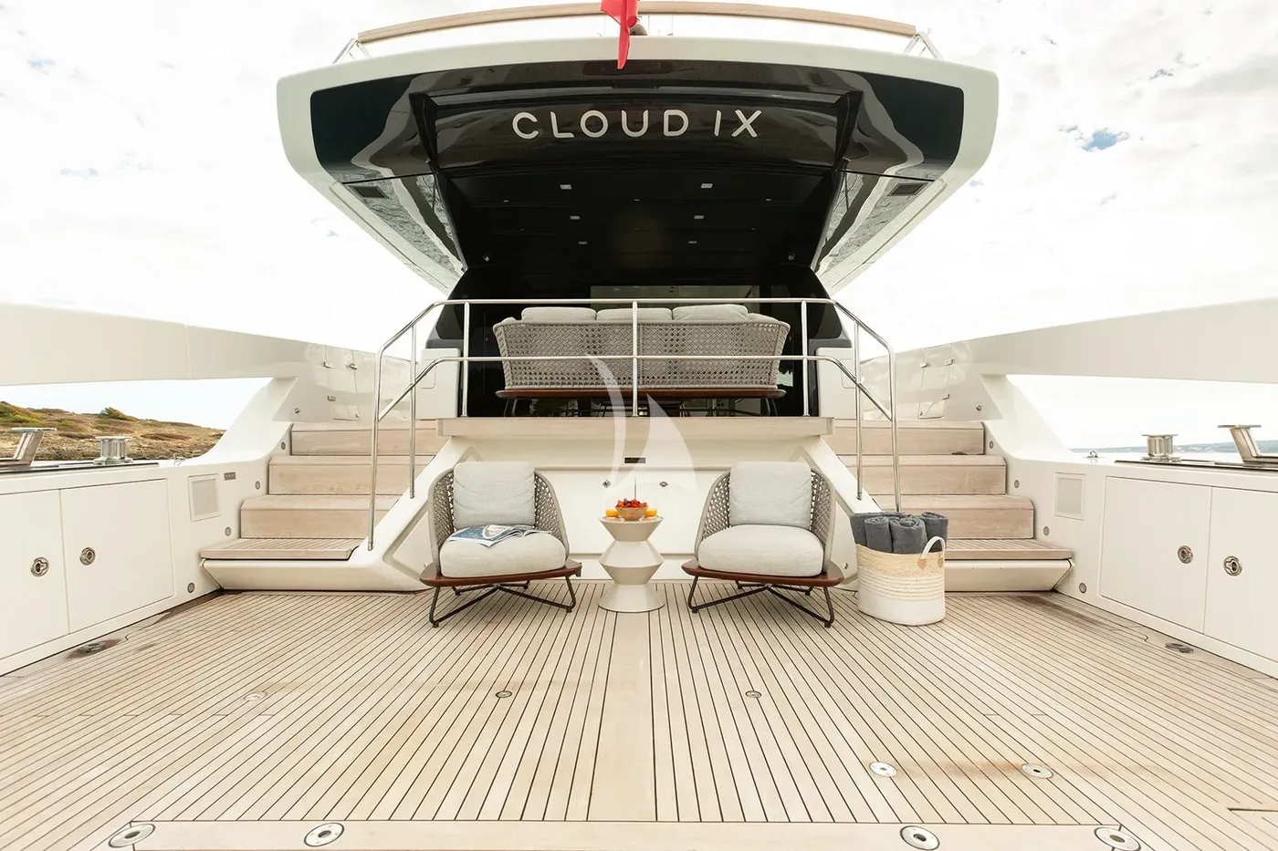CLOUD IX, on deck 1