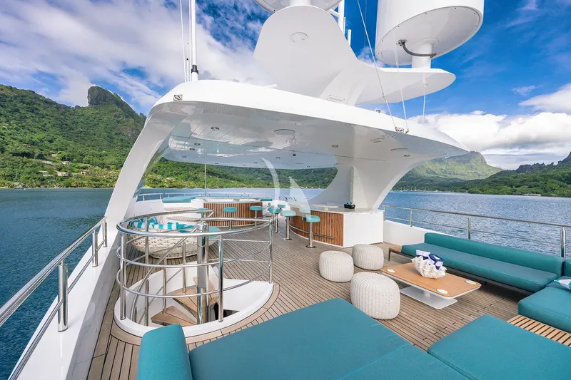 BIG SKY, on deck 5