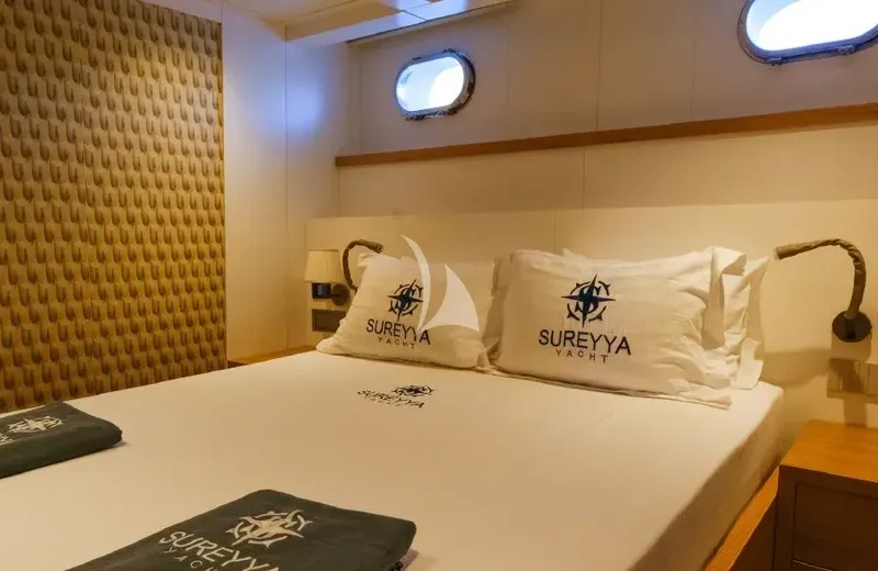 SUREYYA, cabins 2