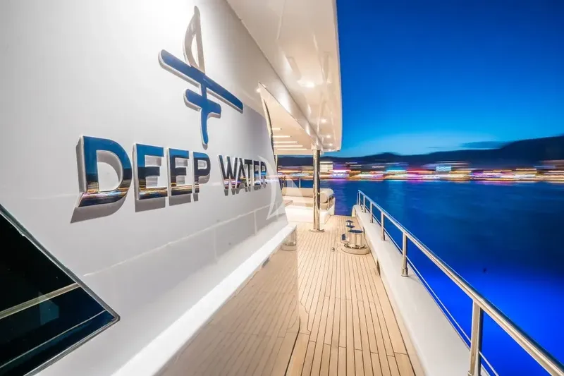 DEEP WATER, all photos 6